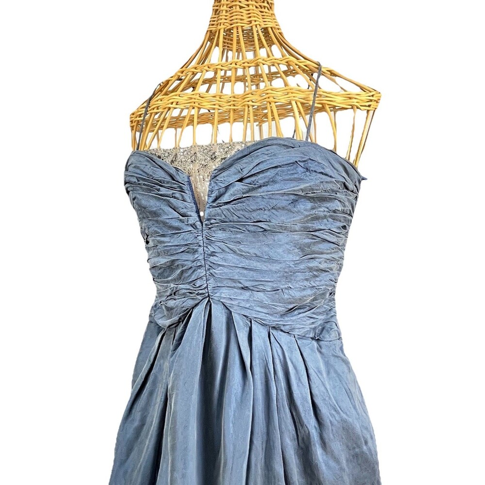 Badgley Mischka Peach Skin Silk Spaghetti Strap Blue Bubble Hem Dress Sz 6 - Picture 8 of 16